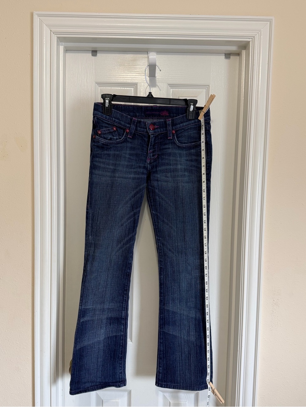 Rock & Republic Victoria Beckham Pink Crystal Crown Jeans - Picture 8 of 10